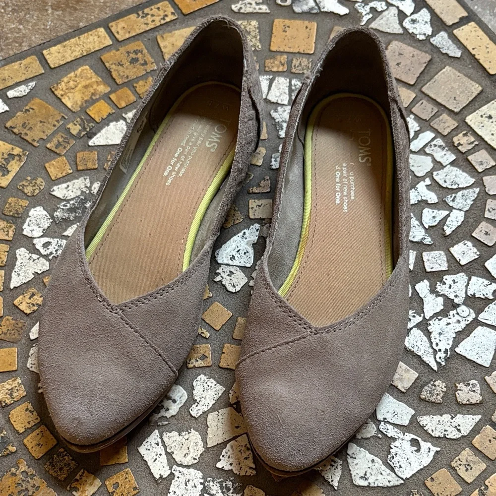 TOMS Women's Taupe Suede Loafers - Picture 3 of 8